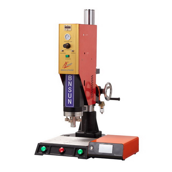 15KHZ 簡易型 自動追頻超聲波塑焊機 （圓立柱結構 ）.jpg